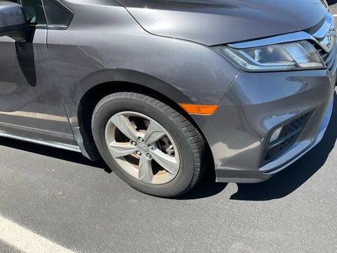 Used 2019 Honda Odyssey EX image 3
