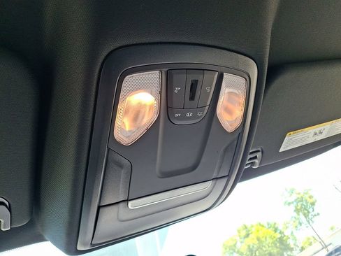 Used 2022 RAM 1500 Big Horn AWD/4WD image 25