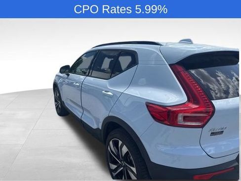 Used 2024 Volvo XC40 B5 Plus w/ Climate Package AWD/4WD image 14