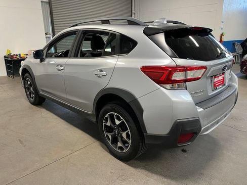 Used 2019 Subaru Crosstrek 2.0i Premium w/ Moonroof Package AWD/4WD image 5