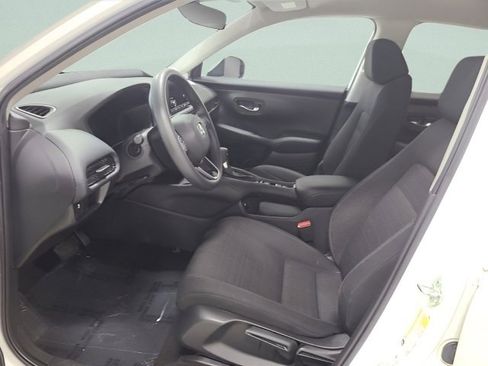 Used 2023 Honda HR-V LX image 19