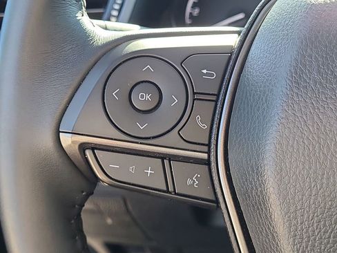 Used 2024 Toyota Camry SE image 32