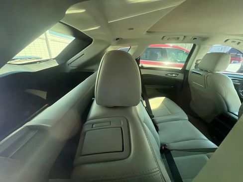 Used 2013 Cadillac SRX Performance FWD image 19