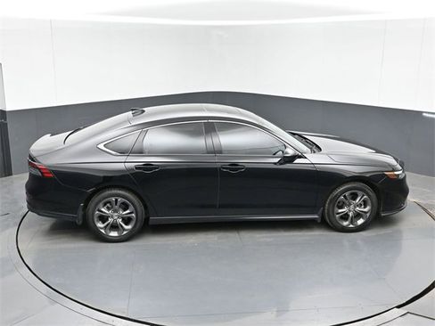 Used 2023 Honda Accord EX image 42