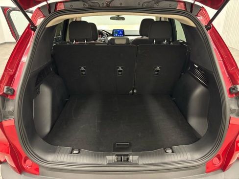 Used 2020 Ford Escape SE image 8