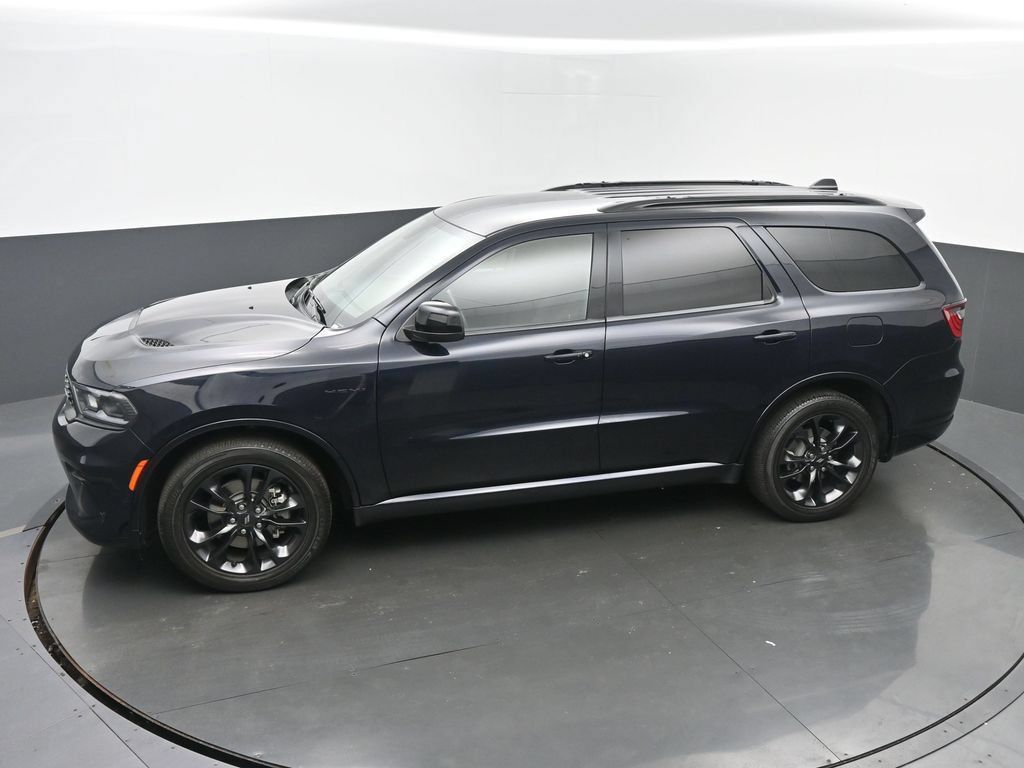 Used 2023 Dodge Durango R/T w/ Blacktop Package AWD/4WD image 44