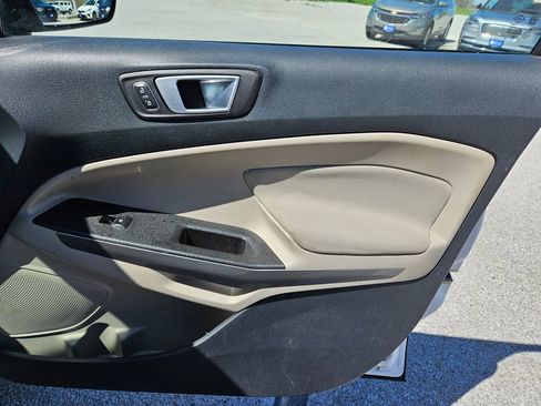 Used 2018 Ford EcoSport SE w/ SE Convenience Package FWD image 33