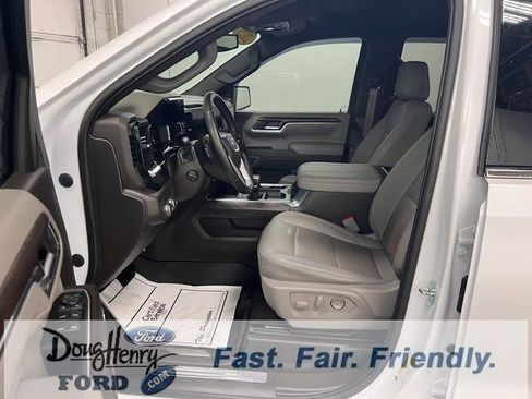 Used 2023 GMC Sierra 1500 SLT w/ SLT Premium Plus Package image 27