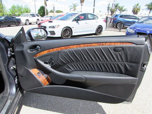 Used 2008 Mercedes-Benz CLK 350 Coupe image 31