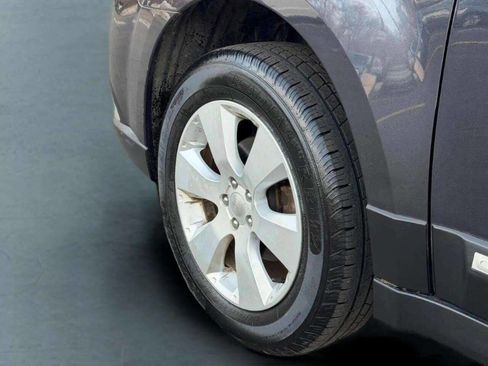 Used 2011 Subaru Outback 2.5i Premium w/ All-Weather Pkg image 21