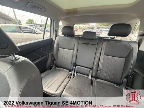 Used 2022 Volkswagen Tiguan SE AWD/4WD image 24