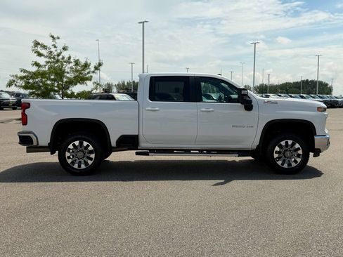 Used 2025 Chevrolet Silverado 3500 LT w/ All Star Edition AWD/4WD image 5