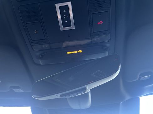 Used 2023 Land Rover Defender 110 75th Limited Edition image 24