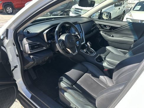 Used 2022 Subaru Outback Limited image 16
