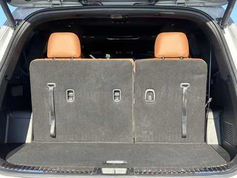 Used 2024 Kia Telluride SX X-Line image 32