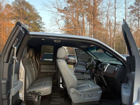 Used 2014 Ford F150 XLT w/ Equipment Group 302A Luxury image 16