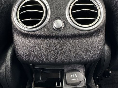 Used 2018 Mercedes-Benz C 300 Sedan image 48