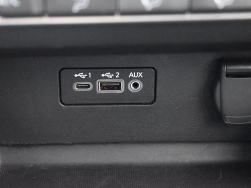 Used 2024 Nissan Altima 2.5 SV image 12