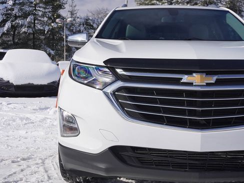 Used 2019 Chevrolet Equinox Premier image 12
