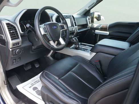 Used 2019 Ford F150 Lariat w/ Equipment Group 502A Luxury AWD/4WD image 8