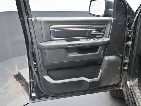Used 2024 RAM 1500 Warlock AWD/4WD image 13