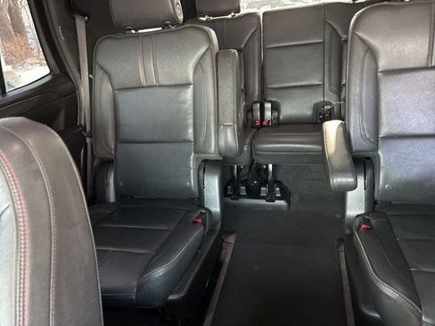 Used 2022 Chevrolet Tahoe RST w/ Luxury Package image 28