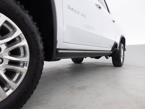Used 2023 Chevrolet Silverado 2500 High Country w/ Z71 Off-Road Package AWD/4WD image 24
