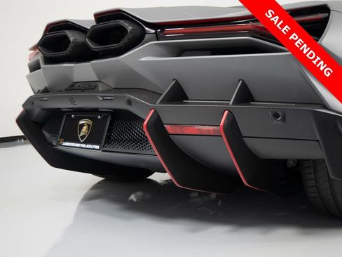 Used 2024 Lamborghini Revuelto image 48