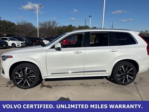 Certified 2024 Volvo XC90 B5 Plus w/ Protection Package Premier image 8