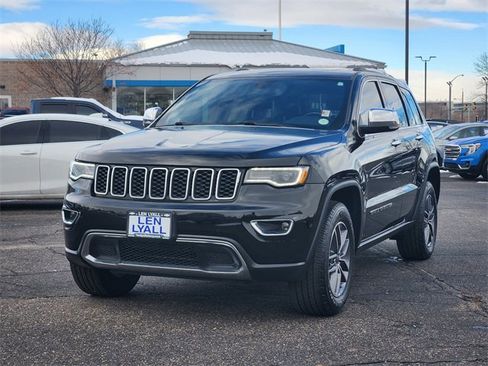 Used 2020 Jeep Grand Cherokee Limited w/ Luxury Group II image 4