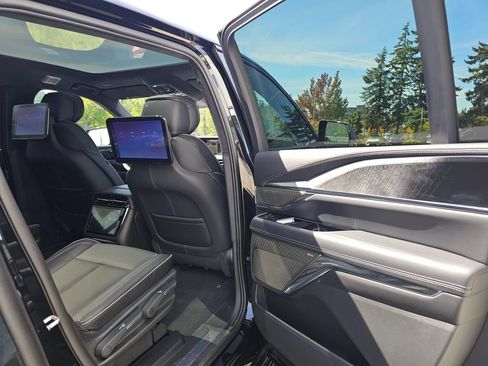 New 2026 Cadillac Escalade IQ Sport 2 w/ LPO, ONYX Package AWD/4WD image 15