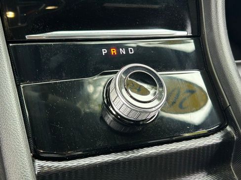 Certified 2024 Jeep Grand Cherokee Limited w/ Black Appearance Package image 26