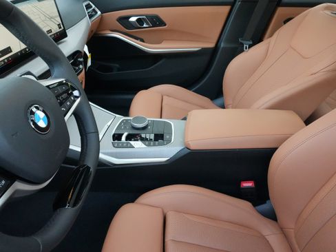 Used 2025 BMW 330i Sedan RWD image 9