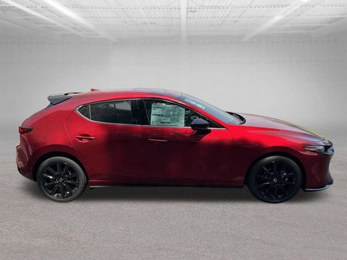 New 2026 MAZDA MAZDA3 Hatchback w/Premium Plus Pkg AWD/4WD image 7