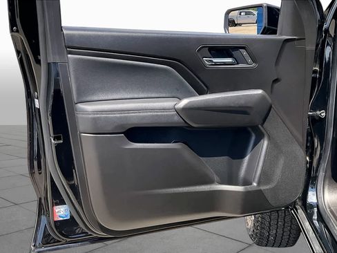 Used 2025 GMC Canyon Elevation w/ Convenience Package RWD image 21
