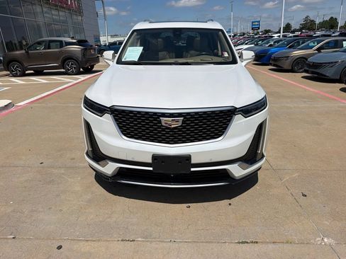 Used 2021 Cadillac XT6 Premium Luxury w/ Platinum Package AWD/4WD image 8
