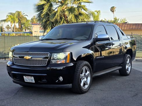 Used 2012 Chevrolet Avalanche LT w/ All-Star Edition RWD image 1