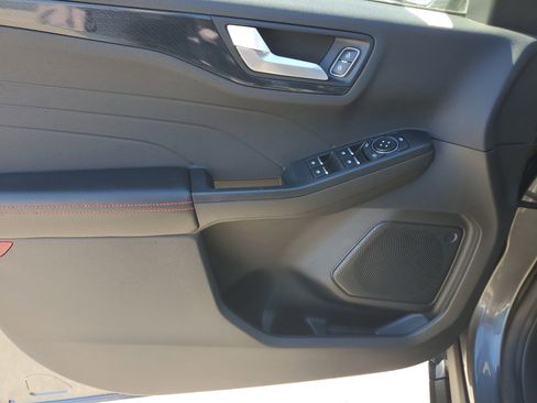 Used 2024 Ford Escape ST-Line w/ Tech Pack #1 image 22