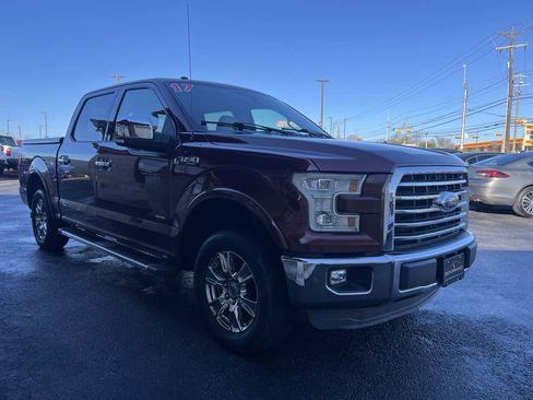 Used 2017 Ford F150 Lariat w/ Equipment Group 502A Luxury image 7