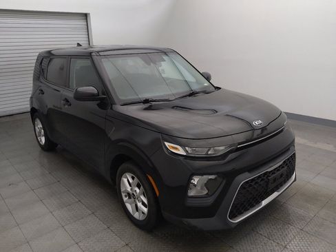 Used 2021 Kia Soul S FWD image 13