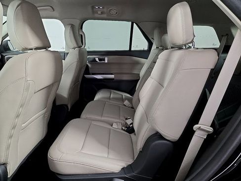 Certified 2023 Ford Explorer XLT w/ Equipment Group 202A image 10