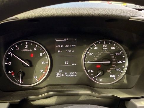 Used 2024 Subaru Crosstrek 2.0i Premium image 18