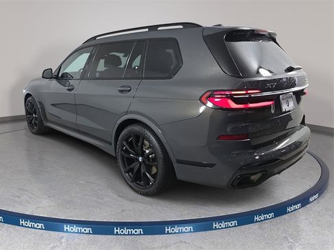 Certified 2023 BMW X7 xDrive40i w/ Executive Package image 7