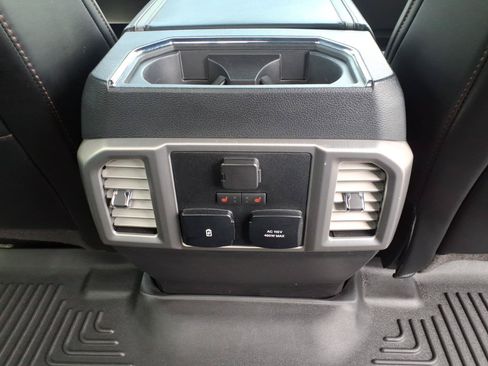 Used 2018 Ford F150 Platinum w/ Equipment Group 701A Luxury AWD/4WD image 16