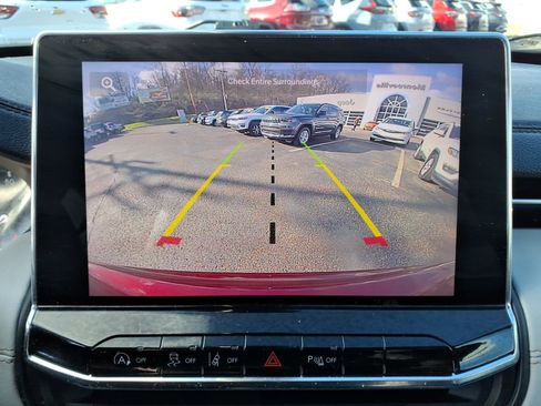 Certified 2022 Jeep Compass Limited image 14