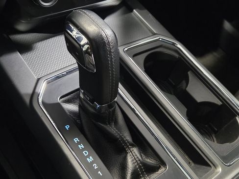 Used 2015 Ford F150 XLT w/ Equipment Group 301A Mid image 8