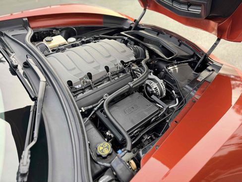 Used 2015 Chevrolet Corvette Stingray Coupe w/ 2LT Preferred Equipment Group image 15