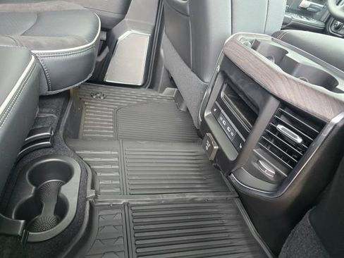 New 2026 RAM 3500 Laramie w/ Max Tow Package AWD/4WD image 31