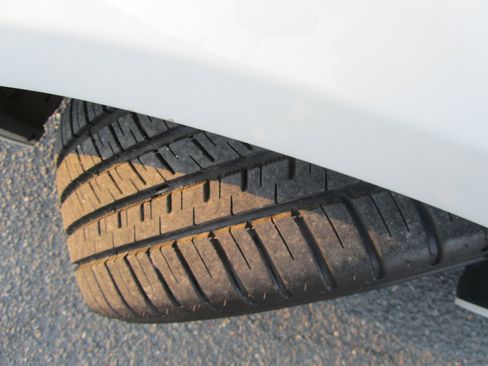 Used 2004 BMW Z4 2.5i image 26