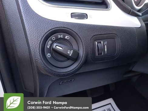 Used 2018 Dodge Journey GT w/ Driver Convenience Group image 13